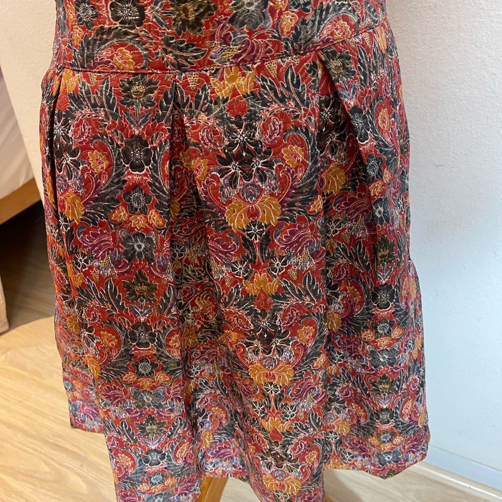 Anthropologie Rosia Brocade Red & Gold Floral Metallic Pleated Skirt - Picture 7 of 13